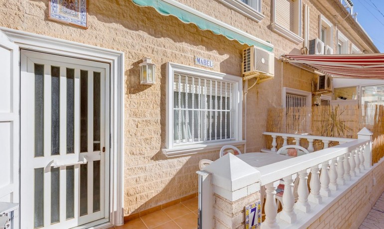 Townhouse - Sale - Torrevieja -
                La Mata