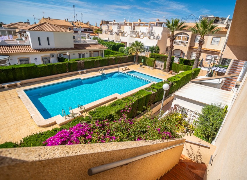 Venta - Apartamento / piso -
ALICANTE - La Florida