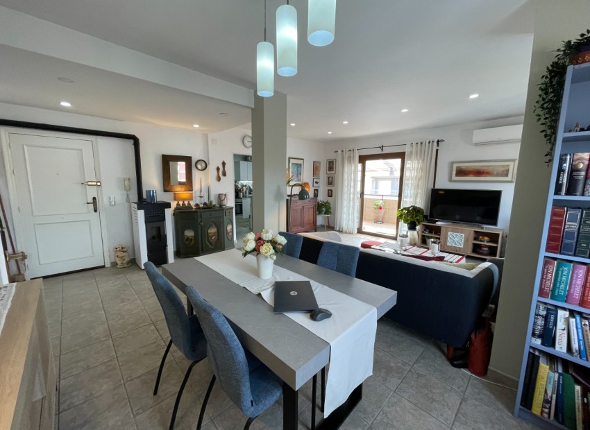 Venta - Apartamento / piso -
Almoradí - centro