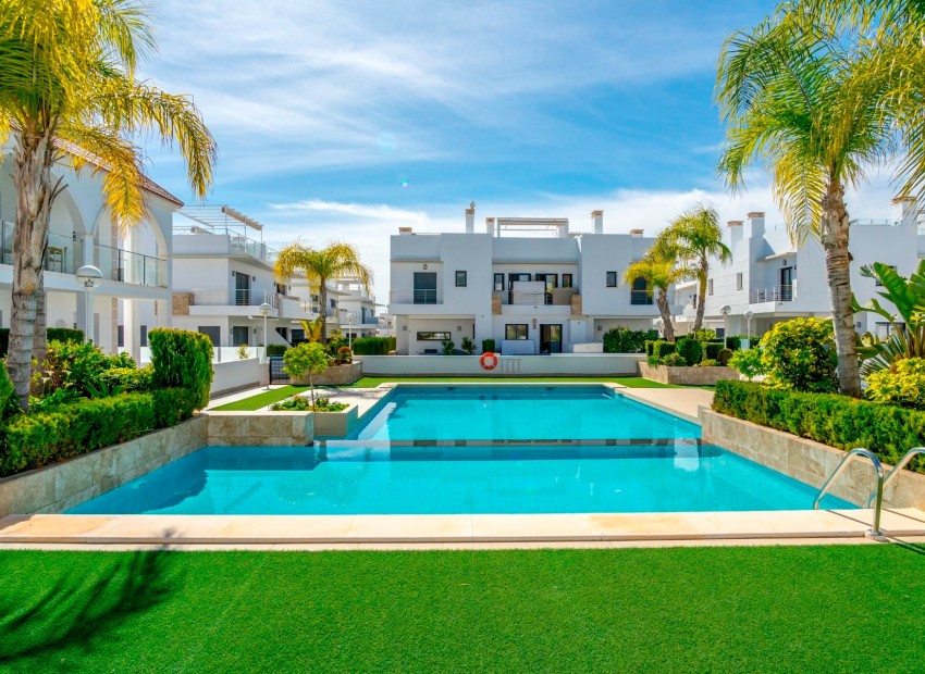 Venta - Apartamento / piso -
Ciudad Quesada - Doña Pepa