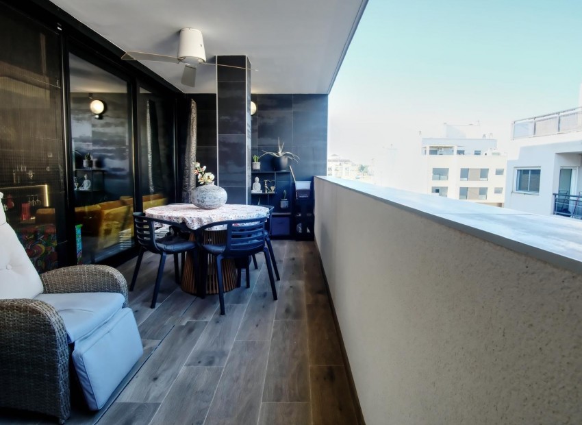 Venta - Apartamento / piso -
Formentera del Segura - Pueblo 5