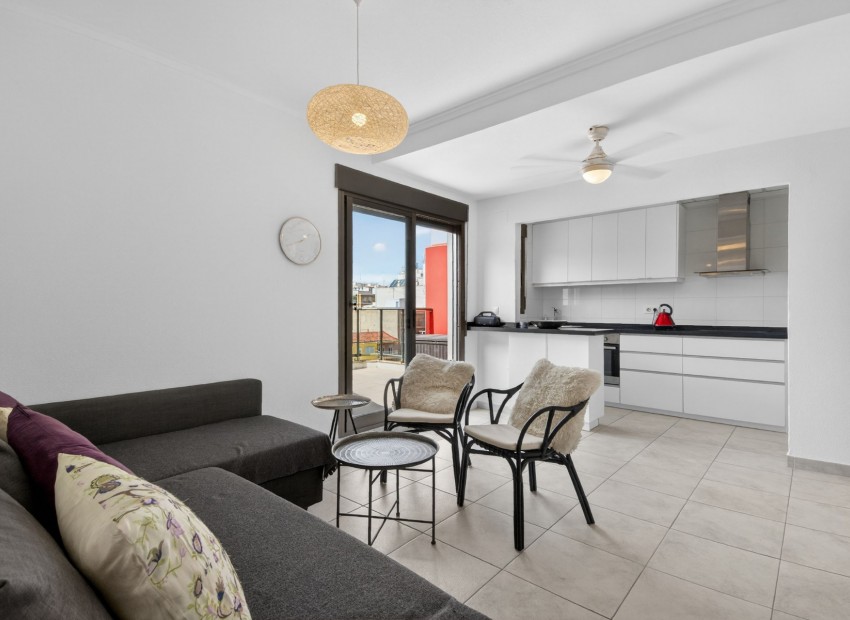 Venta - Apartamento / piso -
Guardamar - CENTRO