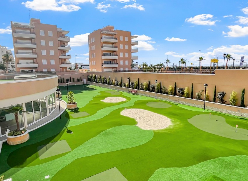 Venta - Apartamento / piso -
Guardamar del Segura - El Raso