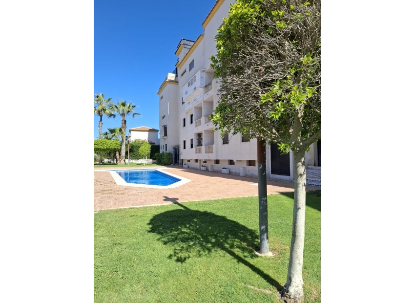 Venta - Apartamento / piso -
Las Ramblas Golf - Orihuela Costa