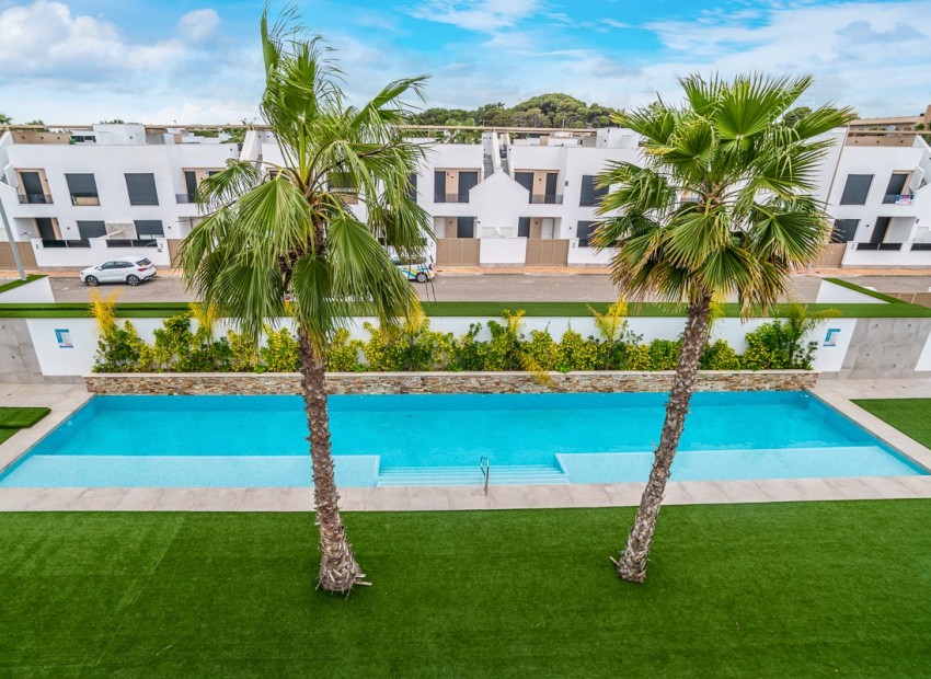 Venta - Apartamento / piso -
LO PAGÁN