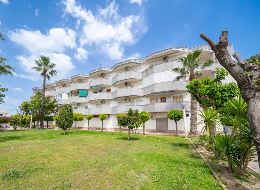 Venta - Apartamento / piso -
Orihuela Costa - Cabo Roig