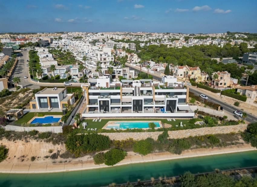 Venta - Apartamento / piso -
Orihuela Costa - Costa Blanca