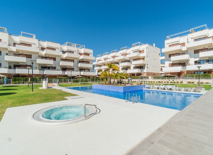 Venta - Apartamento / piso -
Orihuela Costa - Dehesa de campoamor