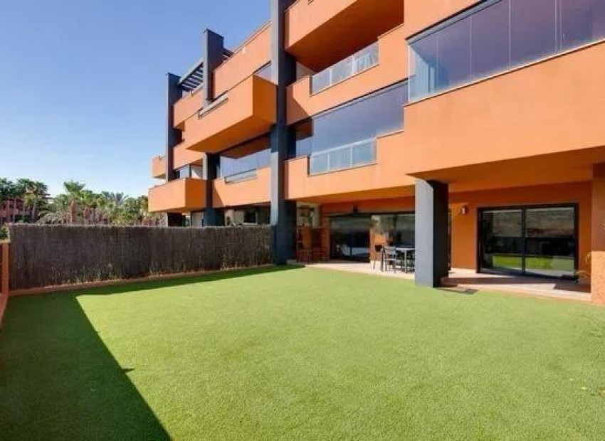 Venta - Apartamento / piso -
Orihuela Costa - Las Filipinas