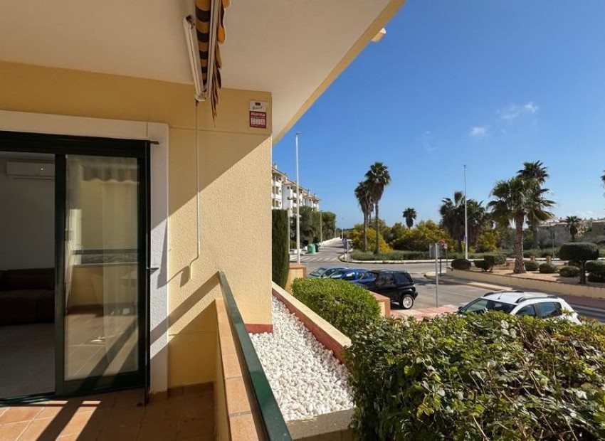 Venta - Apartamento / piso -
Orihuela Costa - Las Filipinas