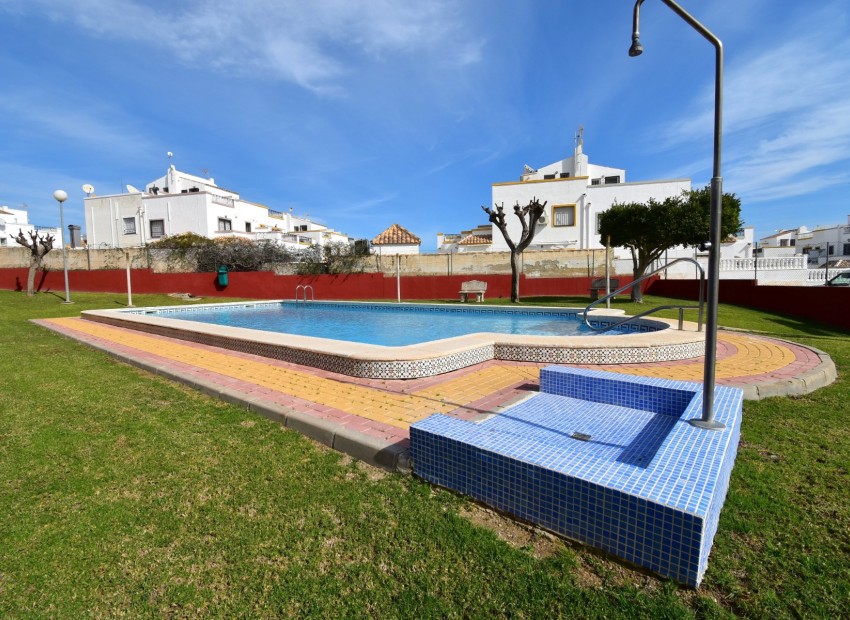Venta - Apartamento / piso -
Orihuela Costa - Los Altos