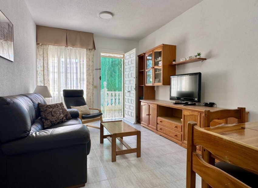 Venta - Apartamento / piso -
Orihuela Costa - Playa Flamenca