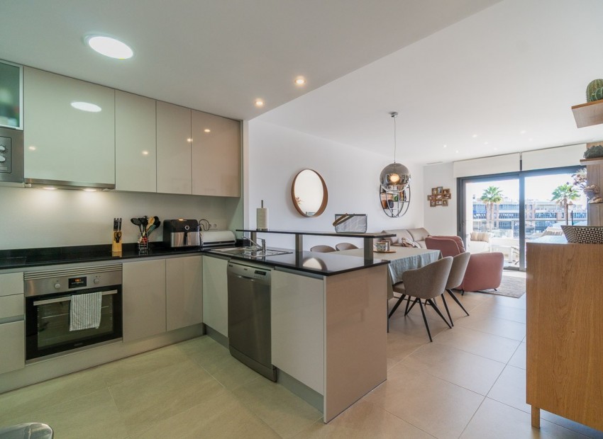 Venta - Apartamento / piso -
Orihuela Costa - Playa Flamenca