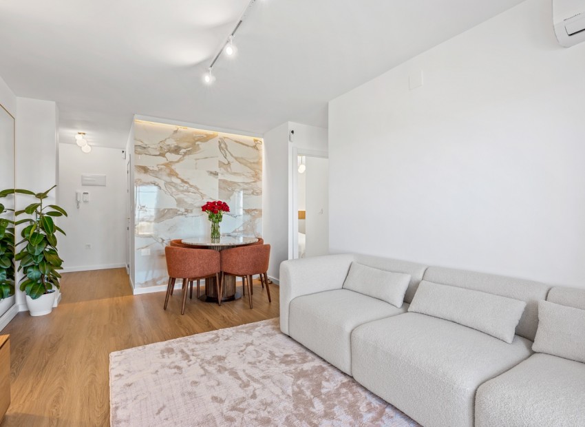 Venta - Apartamento / piso -
Orihuela Costa - Punta Prima