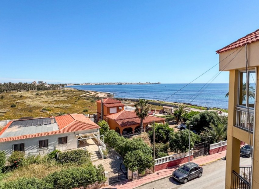 Venta - Apartamento / piso -
Orihuela Costa - Punta Prima