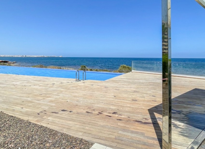Venta - Apartamento / piso -
Orihuela Costa - Punta Prima