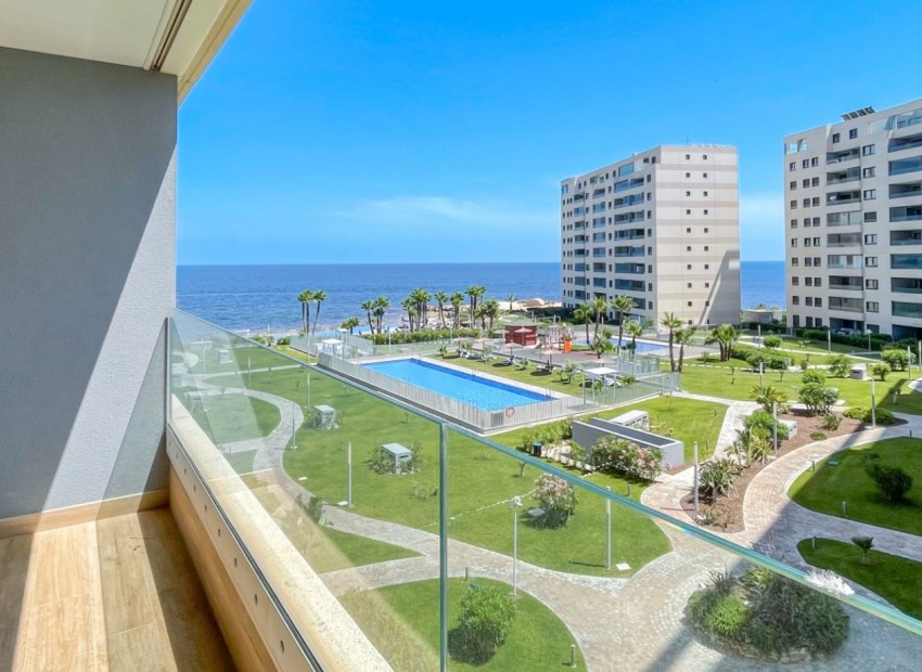 Venta - Apartamento / piso -
Orihuela Costa - Punta Prima