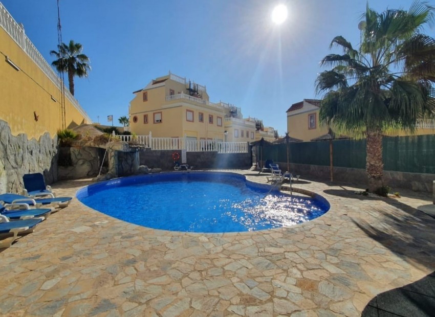 Venta - Apartamento / piso -
Orihuela Costa - Villamartín-Las Filipinas