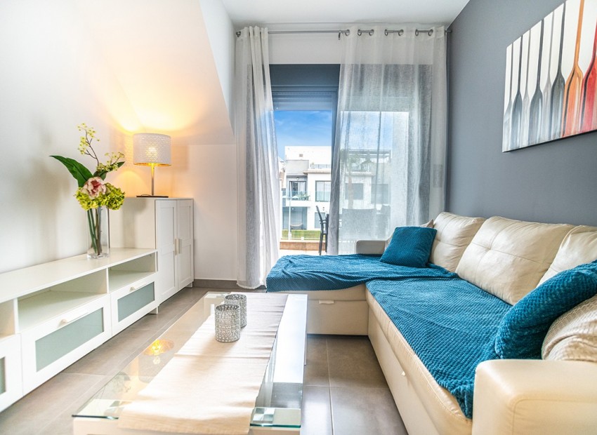 Venta - Apartamento / piso -
Pilar de la Horadada - La Torre de la Horadada