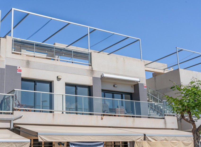Venta - Apartamento / piso -
Pilar de La Horadada - Mil Palmeras
