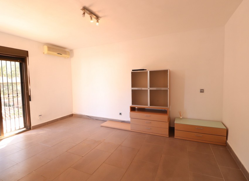 Venta - Apartamento / piso -
Pinar de Campoverde