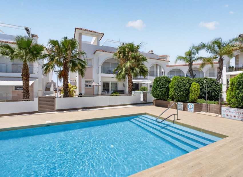 Venta - Apartamento / piso -
Rojales - Cuidad Quesada