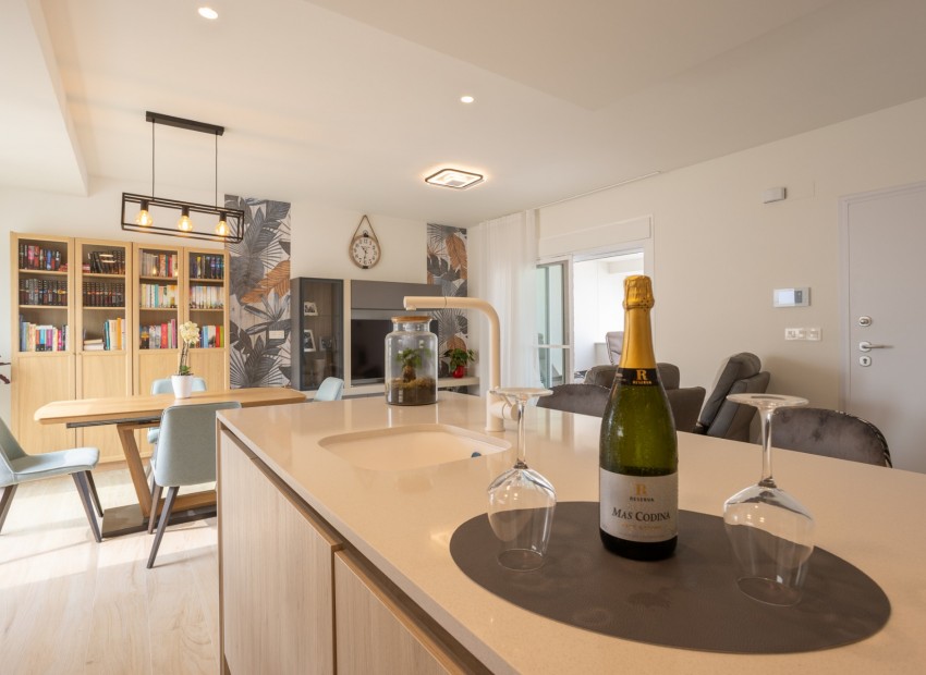 Venta - Apartamento / piso -
San Miguel de Salinas - BLUE LAGOON