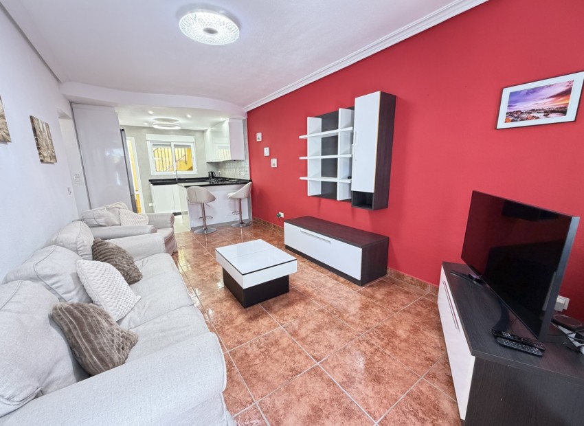 Venta - Apartamento / piso -
San Miguel de Salinas - San Miguel De Salinas