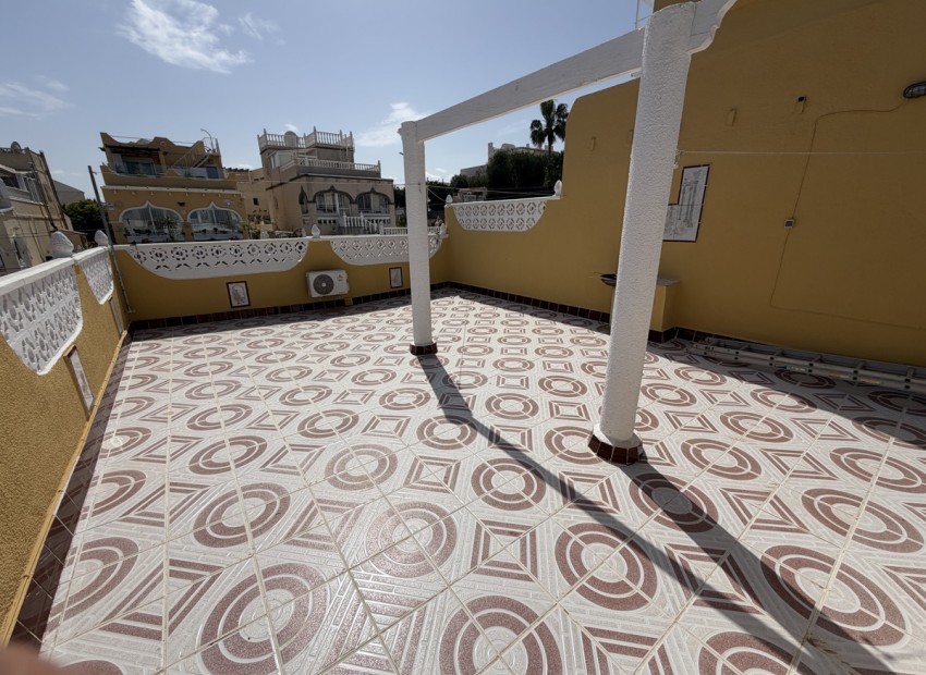 Venta - Apartamento / piso -
San Miguel de Salinas - San Miguel De Salinas
