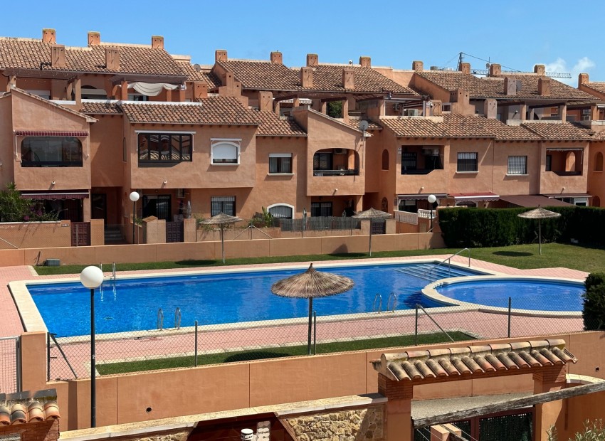 Venta - Apartamento / piso -
Torrevieja - Aguas Nuevas