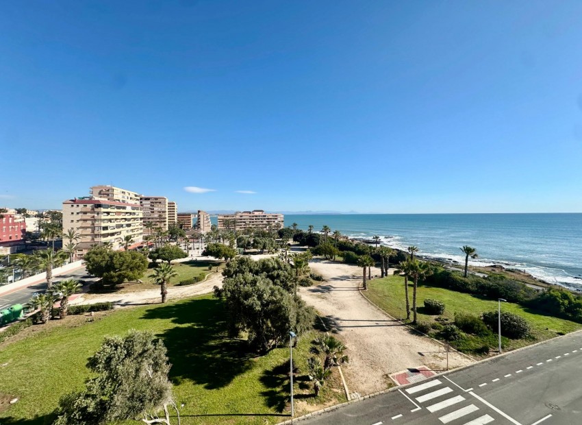 Venta - Apartamento / piso -
Torrevieja - Cabo cervera