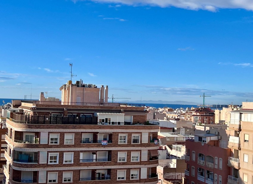 Venta - Apartamento / piso -
Torrevieja Centro - Torrevieja