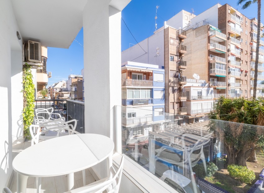 Venta - Apartamento / piso -
Torrevieja Centro - Torrevieja
