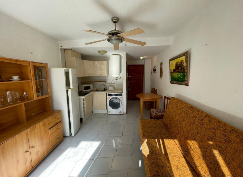Venta - Apartamento / piso -
Torrevieja - Centro