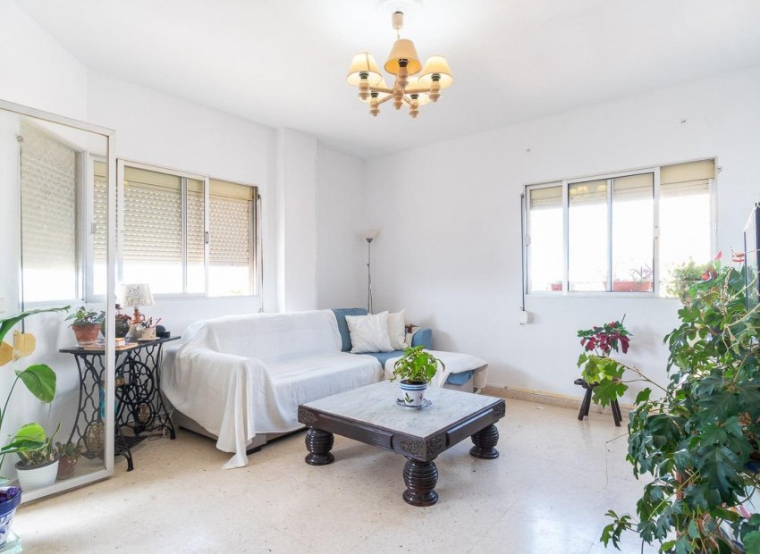 Venta - Apartamento / piso -
Torrevieja - Curva del Palangre