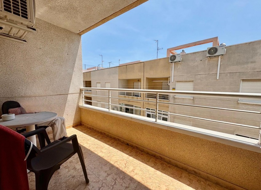 Venta - Apartamento / piso -
Torrevieja - Estacion de autobuses