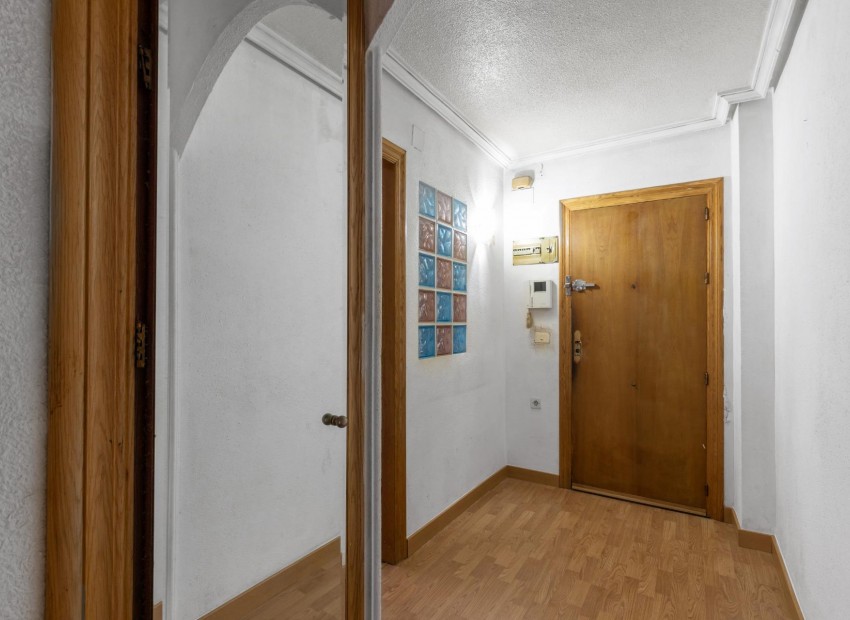 Venta - Apartamento / piso -
Torrevieja - Habaneras