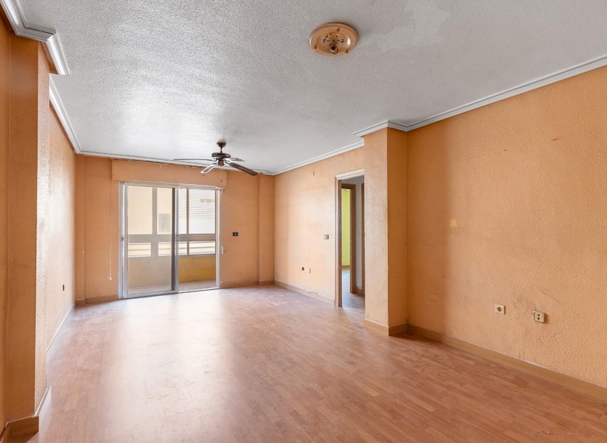 Venta - Apartamento / piso -
Torrevieja - Habaneras