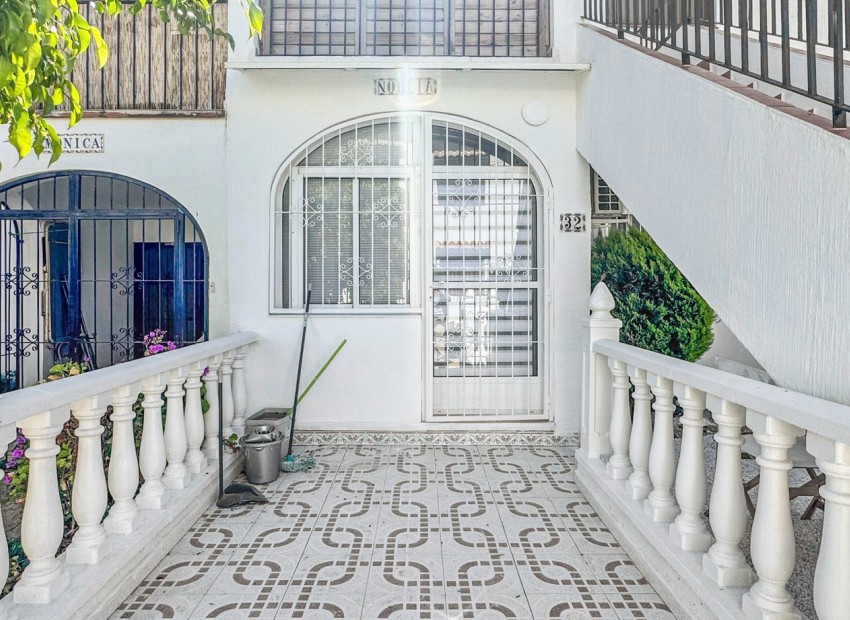 Venta - Apartamento / piso -
Torrevieja - Los Balcones - Los Altos del Edén