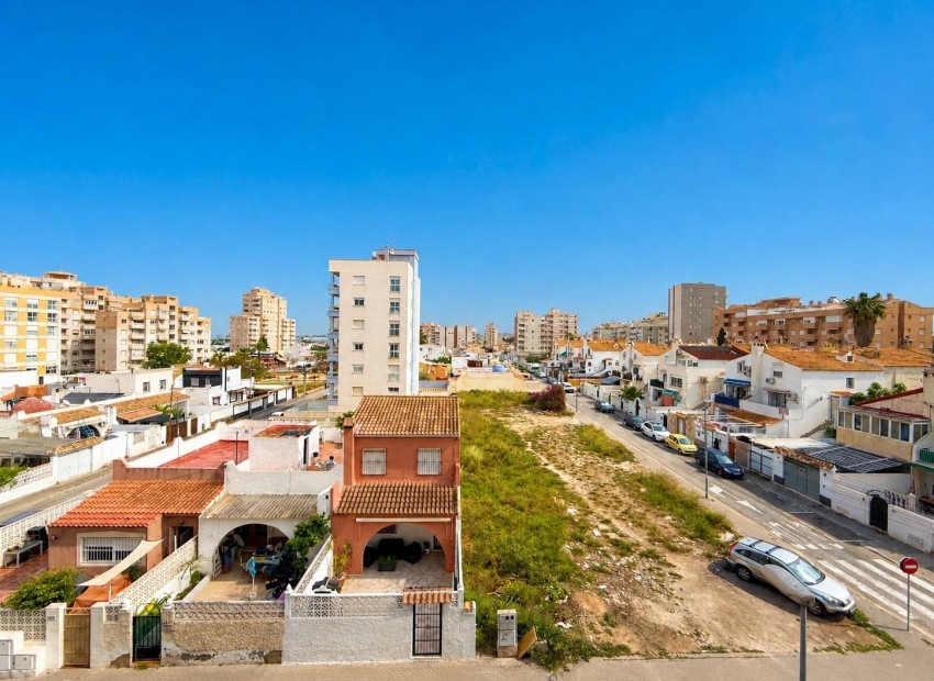 Venta - Apartamento / piso -
Torrevieja - Nueva Torrevieja
