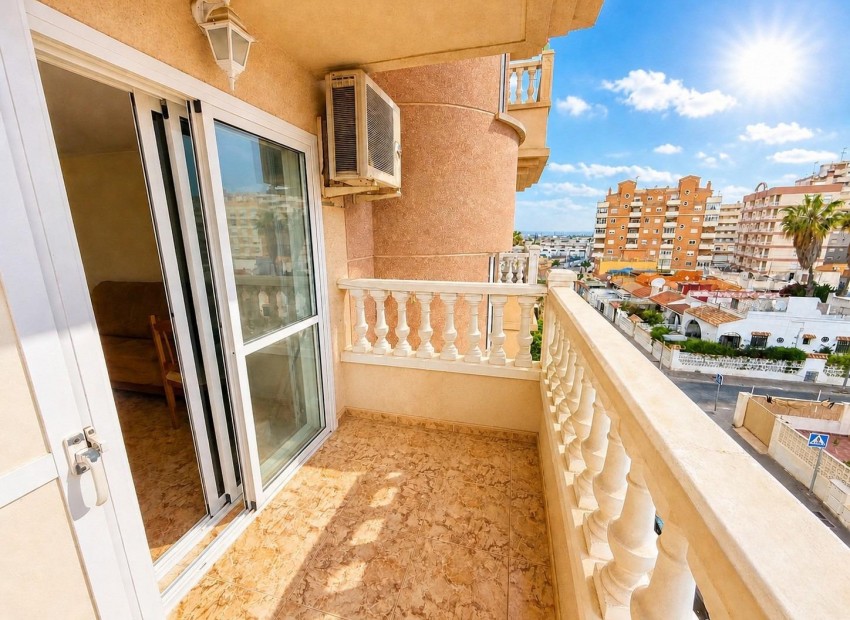 Venta - Apartamento / piso -
Torrevieja - Nueva Torrevieja