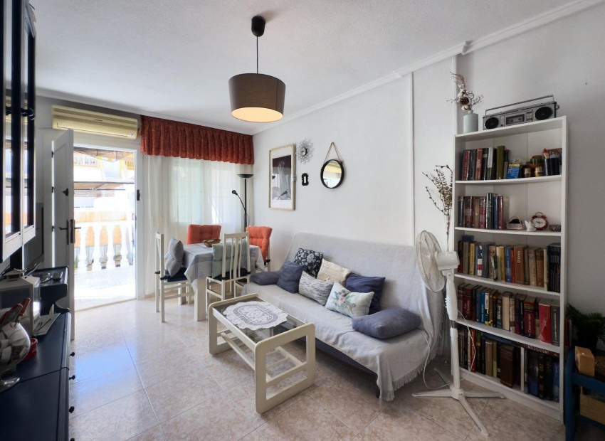 Venta - Apartamento / piso -
Torrevieja - Parque de las Naciones