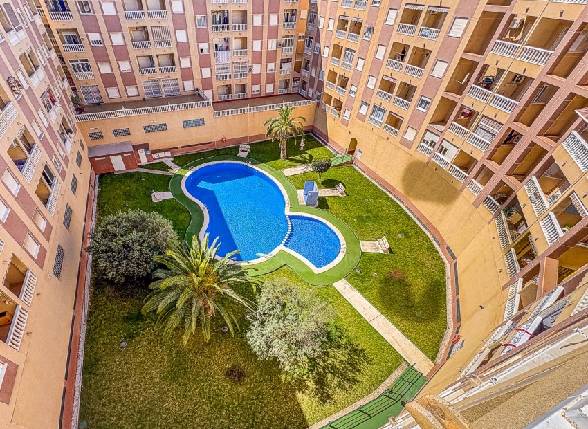 Venta - Apartamento / piso -
Torrevieja - Parque de las Naciones