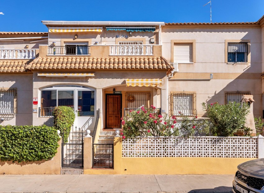 Venta - Apartamento / piso -
Torrevieja - Parque las naciones