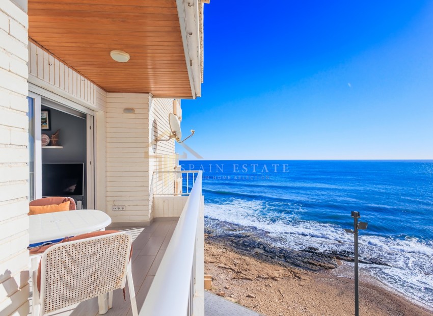 Venta - Apartamento / piso -
Torrevieja - Paseo maritimo