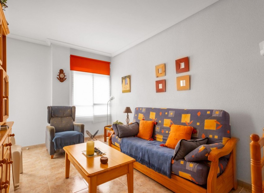Venta - Apartamento / piso -
Torrevieja - Playa de los locos