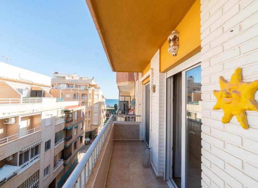 Venta - Apartamento / piso -
Torrevieja - Playa del cura