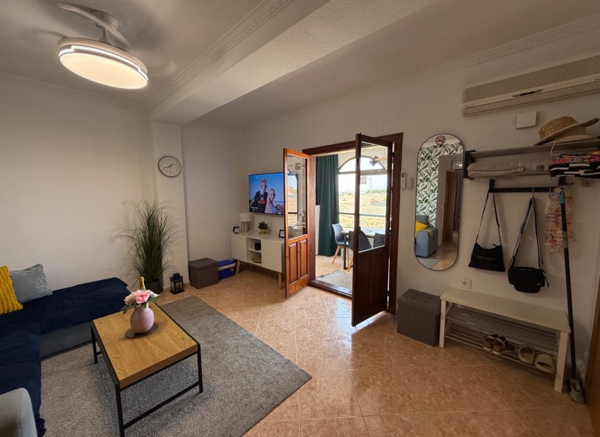 Venta - Apartamento / piso -
Torrevieja - Torre La Mata