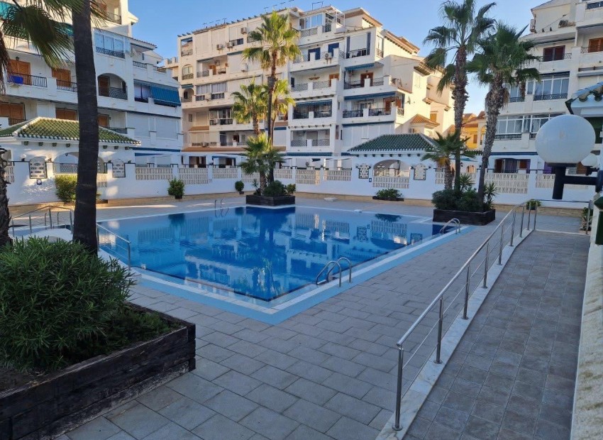 Venta - Apartamento / piso -
Torrevieja - Torre La Mata