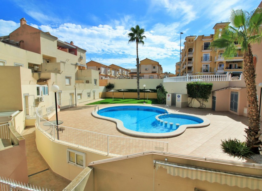 Venta - Apartamento / piso -
Villamartin